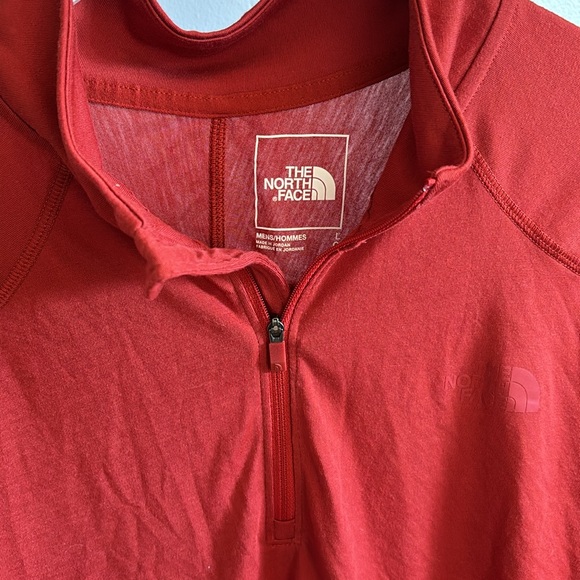 Men’s The North Face quarter zip. - Picture 4 of 10